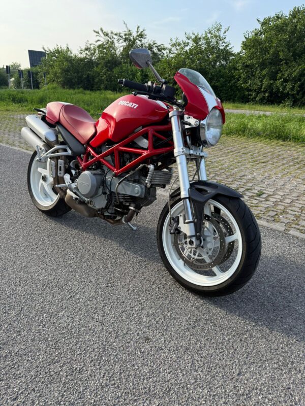 DUCATI MONSTER 800 S2R