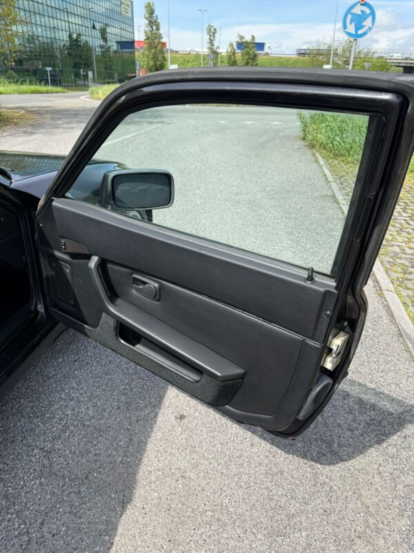 PORCHE 944 TURBO 1989 - immagine 18