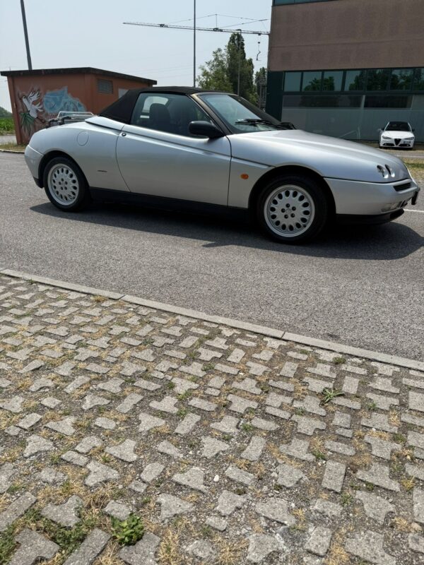 ALFA ROMEO SPIDER 2.0 - immagine 3
